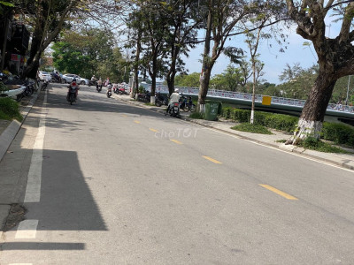 CHO THUÊ ĐẤT KIỆT OTO PHAN CHU TRINH SAU NHÀ MT