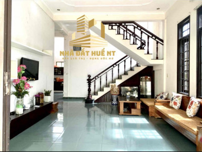 Nhà 2 tầng mt Phan Văn Trường Kqh Vĩ Dạ