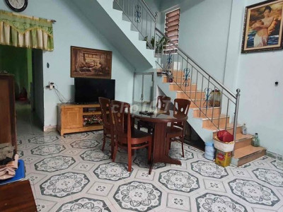 Cho thuê nhà 2 mặt tiền Tú Xương view hồ thoángmat