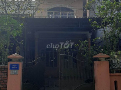 Nhà 2 tầng kiệt ô tô đường Nhật Lệ, 3 phòng ngủ