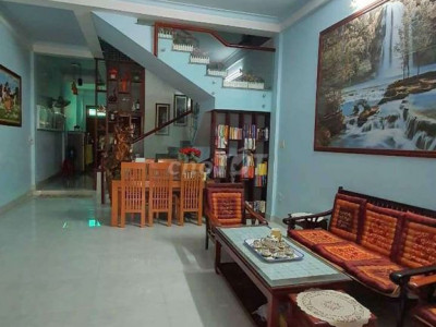 Cho thuê nhà 2 tầng tại số 4 Nguyễn Phạm Tuân