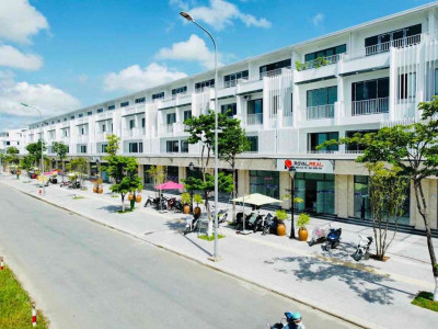 🆘🆘🆘Cần Cho Thuê Căn Shophouse ECoGaDen Tầ