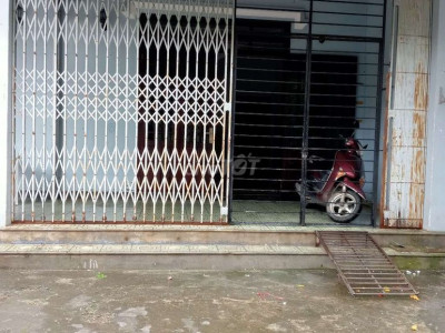 Lô C4 kqh Bầu Vá, 3phòng ngủ, phòng bếp và khách