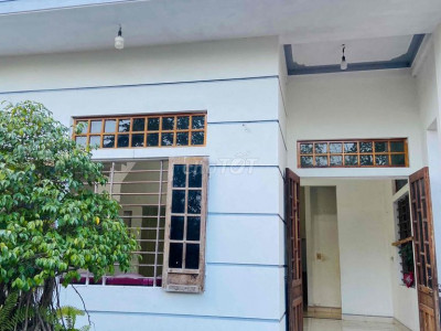 CHO THUÊ NHÀ KIỆT OTO PHÚ BÀI CHỈ 2.5TR/Th