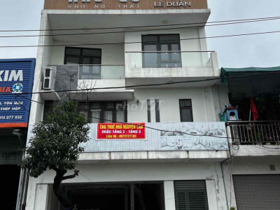 Cho thuê mặt bằng kinh doanh - 3 tầng