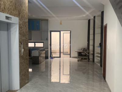 CHO THUÊ NHÀ 4 TẦNG MẶT TIỀN GẦN GA HUẾ - 80Tr/Tháng