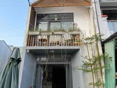 nhà cho thuê mới xây , phù hợp gia đình trẻ