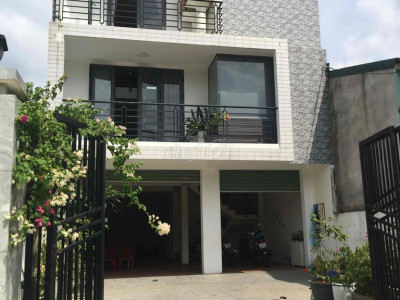 NHÀ HƯƠNG HỒ CHO THUÊ HOẶC BÁN