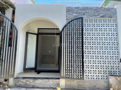 🔥🔥CỰC HOT! NHÀ MỚI HIỆN ĐẠI TẠI P. KIM LONG. DT: 50M2. 2PN. CHỈ 5TR.