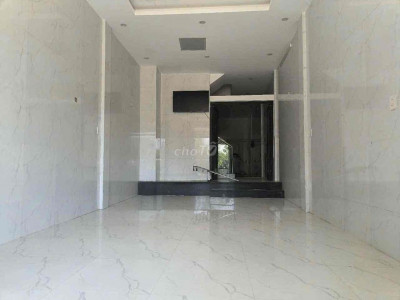 Cho thuê nhà 2 tầng mặt tiền Đào Duy Anh, gần chợ Phú Bình