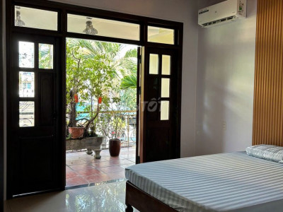 CHO THUÊ  NHÀ NGUYÊN CĂN VILLA GIÁ 26TR, 6 PN  PHỐ TÂY HUẾ