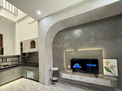 CHO THUÊ  NHÀ NGUYÊN CĂN VILLA GIÁ 15TR, 3 PN GẦN CẦU NGUYỄN HOÀNG