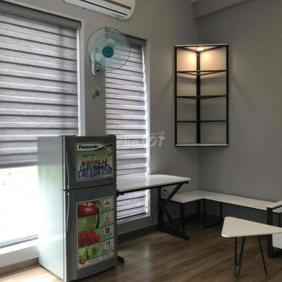 Cho thuê căn hộ khu Royalpark Full nội thất