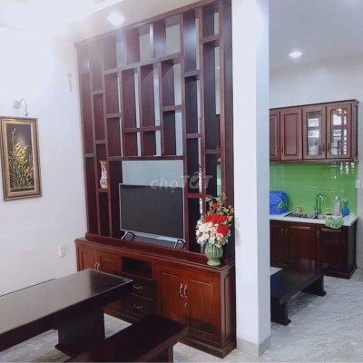 Nhà Mới 3 phòng ngủ trung tâm