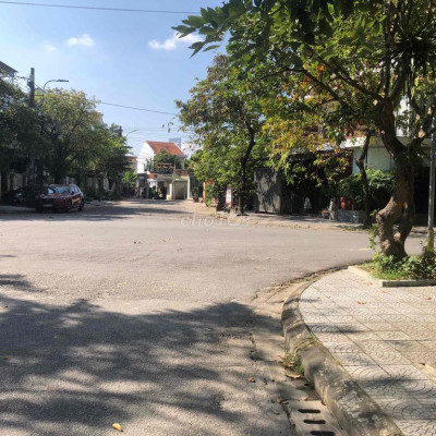 cần cho thuê mặt bằng mở cafe giá rẻ