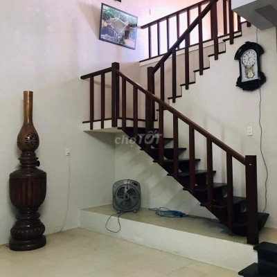 Nhà KIỆT Ô  NGUYỄN LỘ TRẠCH Huế 6Tr/𝐓𝐡𝐚́𝐧𝐠