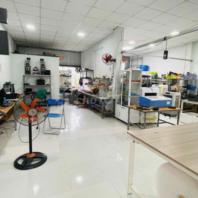 Cho Thuê nhà 100m2 - mặt tiền đường KQH Vinh Vệ 9m