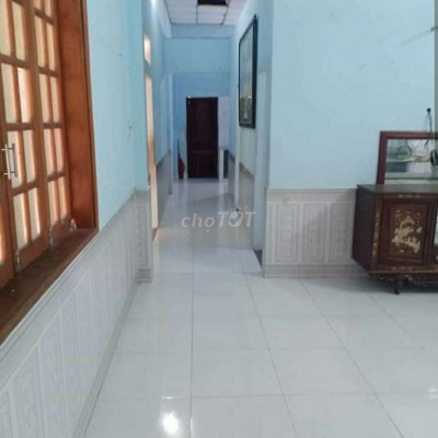 NHÀ C4 PHAN BỘI CHÂU- SÂN HIÊN RỘNG 3️⃣ TR / tháng