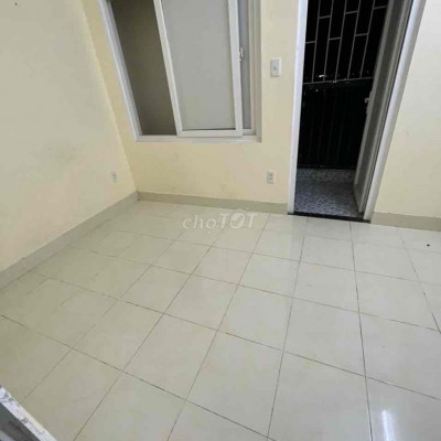 CHO THUÊ CHUNG CƯ XUÂN PHÚ GIÁ RẺ. KO nội thất