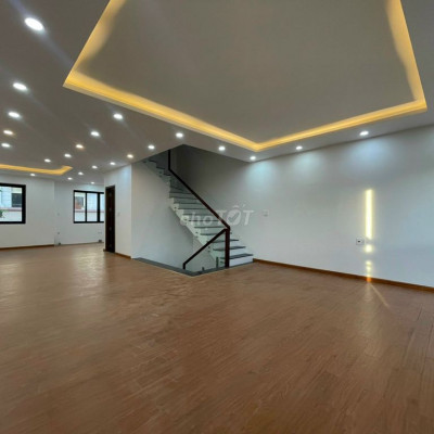 CHO THUÊ NGUYÊN CĂN BIỆT THỰ LIỀN KỀ KĐT THE MANOR