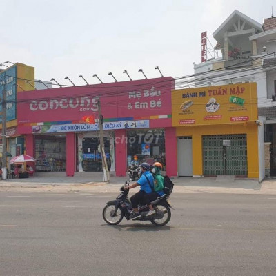 Mặt bằng khu Điện Biên Phủ cho thuê ngang 11m x13m