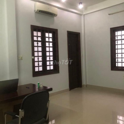 CHO THUÊ NHÀ 3 TẦNG GẦN NHÀ THI ĐẤU HUẾ