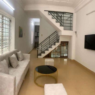 Cho thuê nhà 2 tầng kiệt bà triệu  gần big c