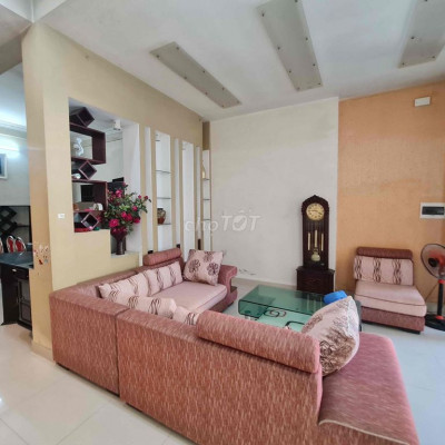 Cho thuê nhà 3 tầng mặt tiền nội thành Huế