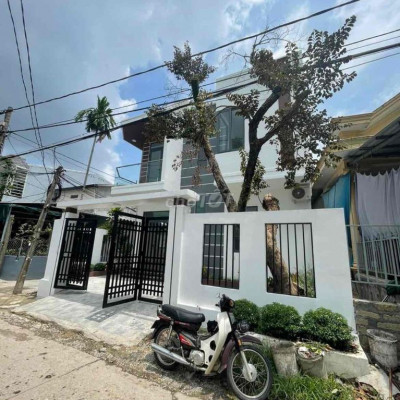 CHO THUÊ NHÀ 2 TẦNG MẶT TIỀN NGUYỄN HỮU CẢNH