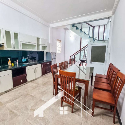 CHO THUÊ NHÀ MẶT TIỀN GẦN PHẠM VĂN ĐỒNG A.MINH