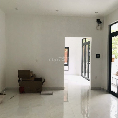 CHO THUÊ NHÀ KIỆT BÀ TRIỆU ~200m2 - 17Tr/tháng