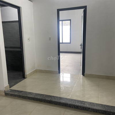 Nhà nguyên căn mặt tiền Hoàng Lanh, Xuân Phú, Huế