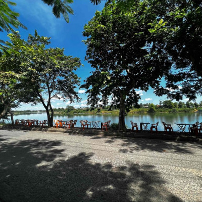 Cho thuê MB đang kinh doanh view sông Bồ - Tứ Hạ