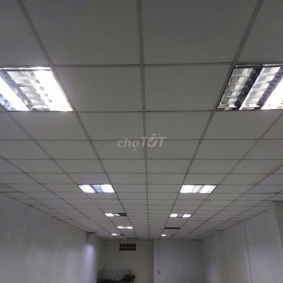 Cho thuê mặt tiền Nguyễn Tất Thành (gần cầu vượt)