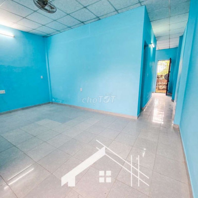 NHÀ KIỆT BÙI THỊ XUÂN GẦN CẦU LÒN MỚI SƠN A.MINH