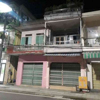 Nhà nguyên căn mặt tiền Huỳnh Thúc Kháng