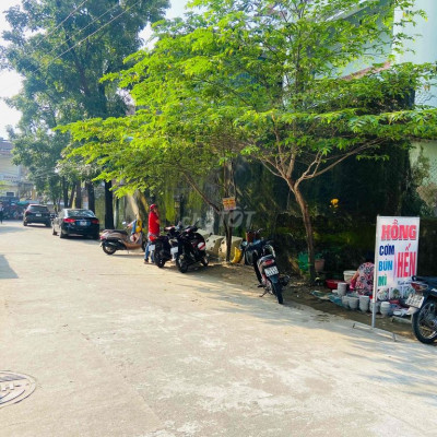 CHO THUÊ ĐẤT OTO TRÁNH NHAU NG THỊ MINH KHAI