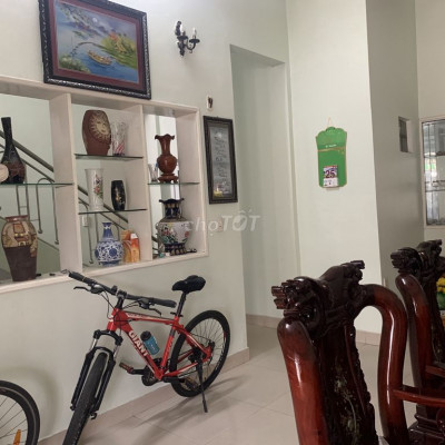 Cho Thuê Nhà 3 Tầng Điện Biên Phủ