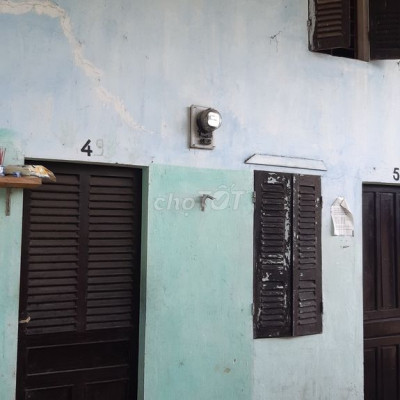 Cho thuê phòng trọ có gác.,  gần Đại Học Luật.