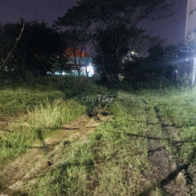 CHO THUÊ ĐẤT ~1000m2 KHU VỰC NAM VỸ DẠ GIÁ 60TR