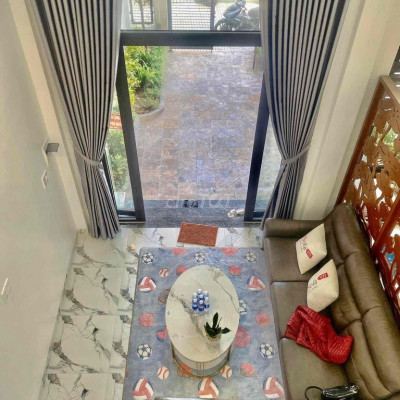 CHO THUÊ NHÀ THANH TỊNH GẦN TÙNG THIỆN VƯƠNG