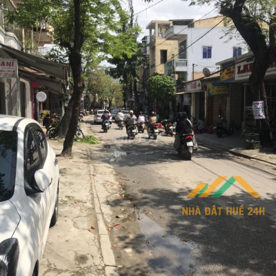 Cho Thuê mặt tiền Nhật Lệ - Đoạn đường đông đúc