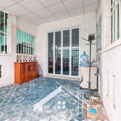 NHÀ SÂN VƯỜN KIỆT OTO ĐẦU ĐƯỜNG BÙI THỊ XUÂN A.MIN