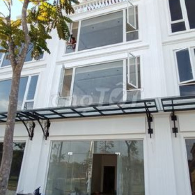 Văn phòng 80m2 ở Huế
