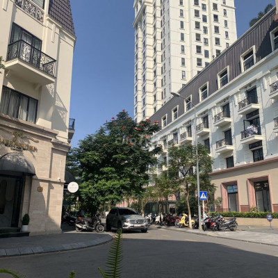 CHO THUÊ TẦNG 3,4 MANOR CROWN HUẾ