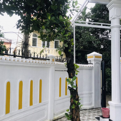 Cho thuê nhà kiệt oto bờ bắc, gần cầu nguyễn hoàng