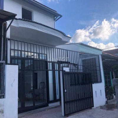 Nhà Nguyễn Lộ Trạch 3Pn 6tr/th