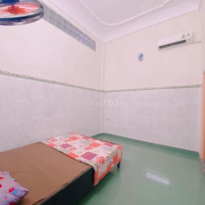 Còn phòng trọ đường Nguyễn Phong Sắc