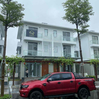 Cần share chung mặt bằng làm văn phòng công ty