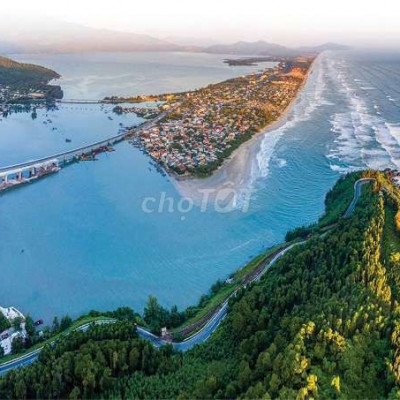 Mặt bằng kinh doanh tại lăng cô